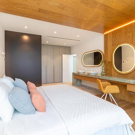 פואנגירולה Leiro Residences מראה חיצוני תמונה