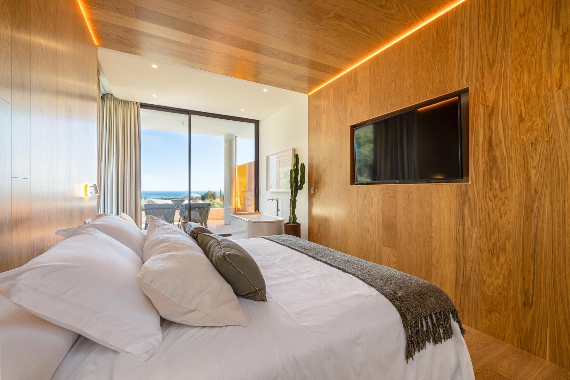 פואנגירולה Leiro Residences מראה חיצוני תמונה